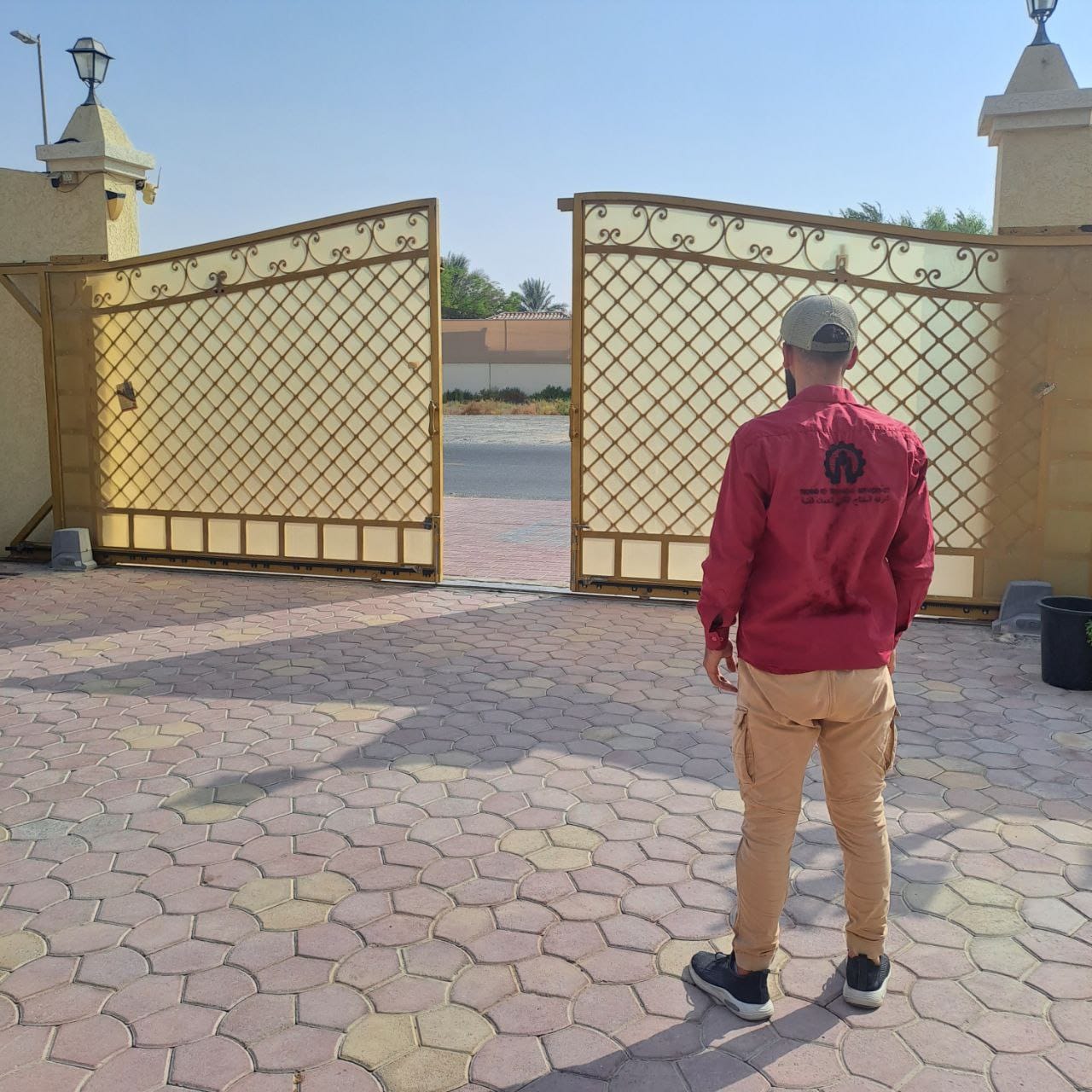 استخدامات الأبواب الأتوماتيكية