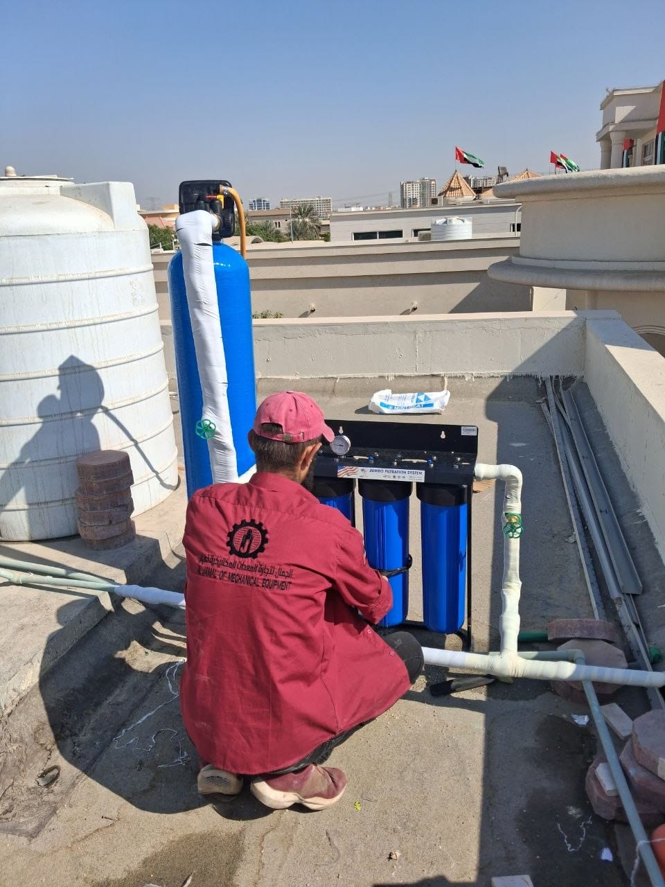 خدمة تركيب الفلاتر المركزية <i class='fa fa-long-arrow-left color'></i>