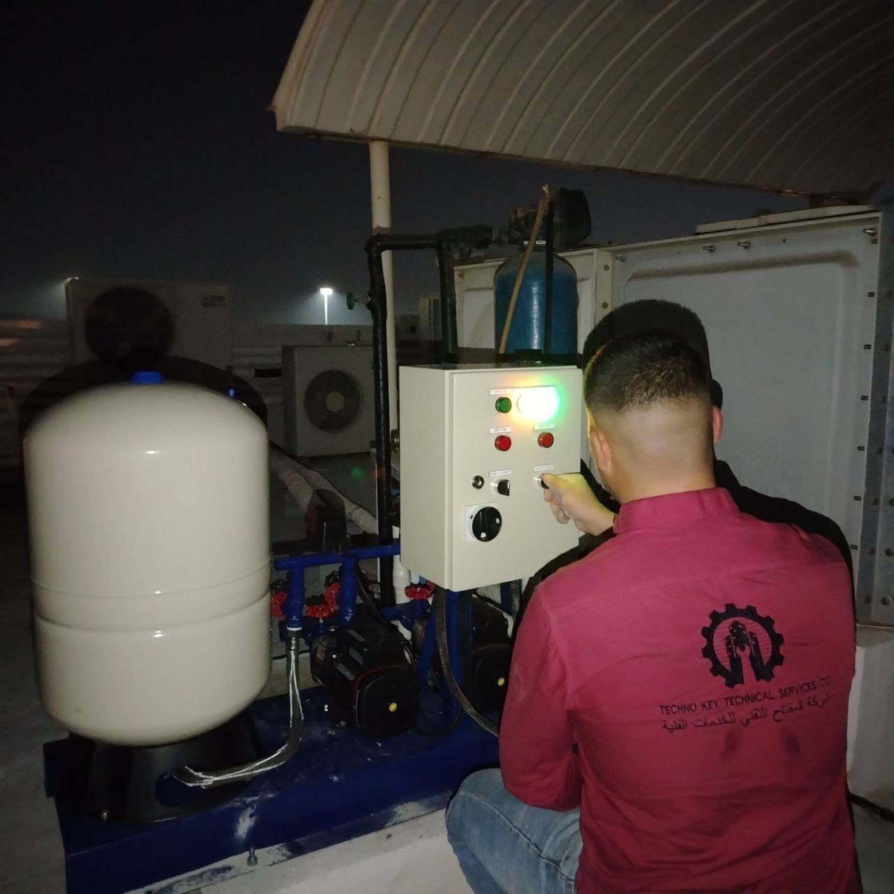 تركيب مضخات المياه <i class='fa fa-long-arrow-left color'></i>